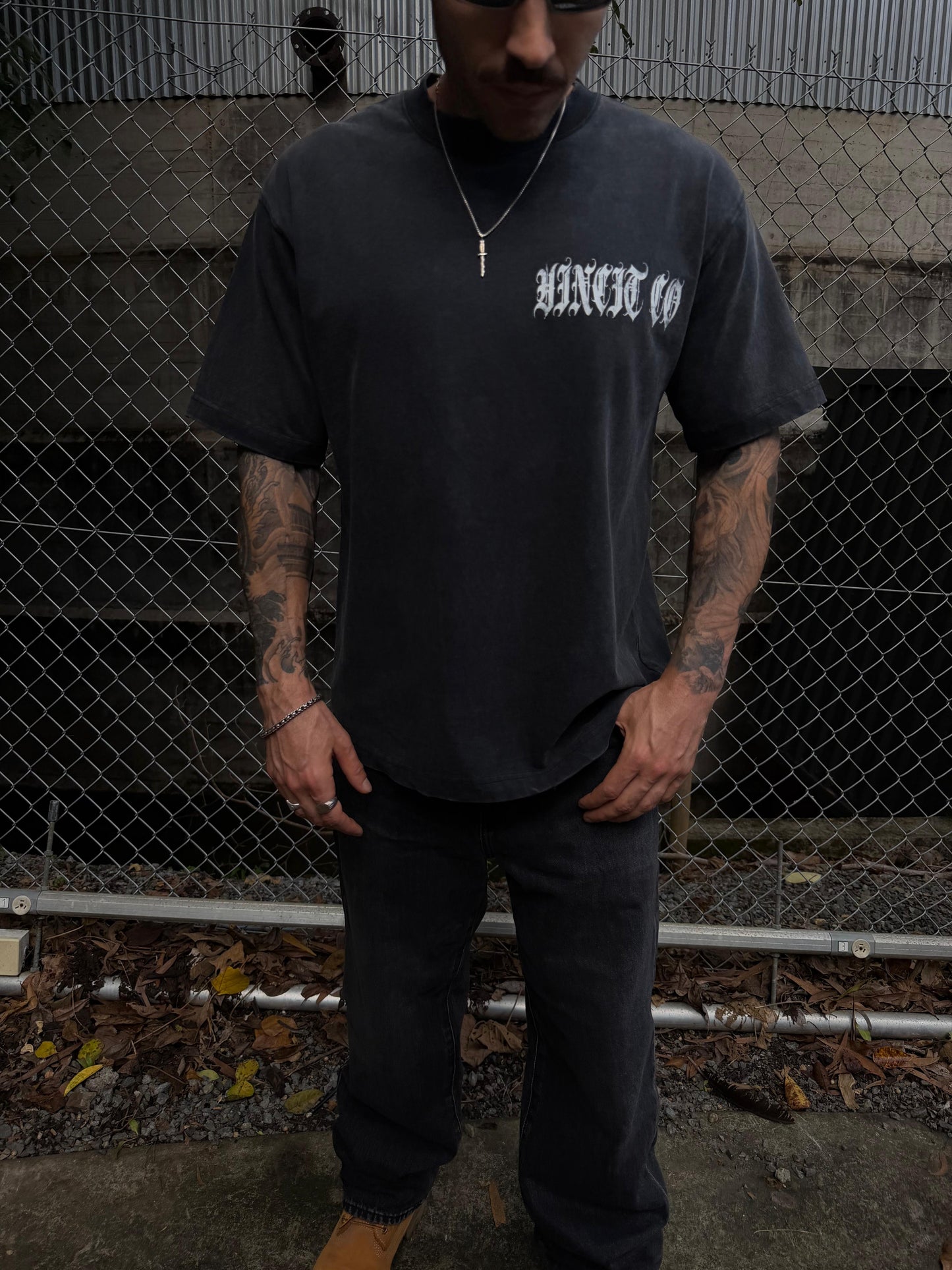 VINCIT X MONSTRÃO